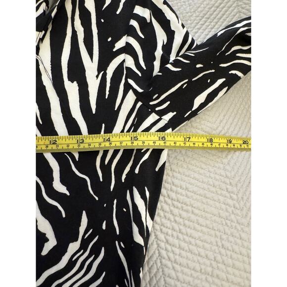 Diane Von Furstenberg DVF Black and White Zebra Print Long Sleeve Dress sz 2 - Picture 14 of 16